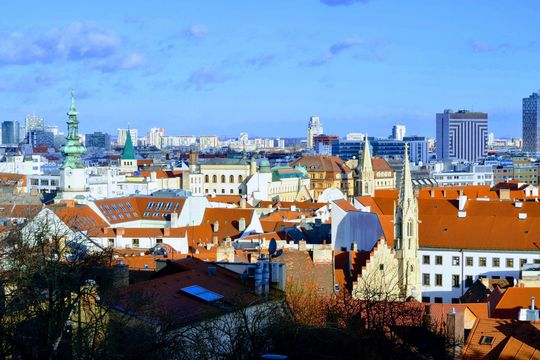 Bridging the Atlantic: 250 years of diplomacy and shared prosperity—a reflection on the 2025–26 Fulbright Enrichment Seminar in Slovakia